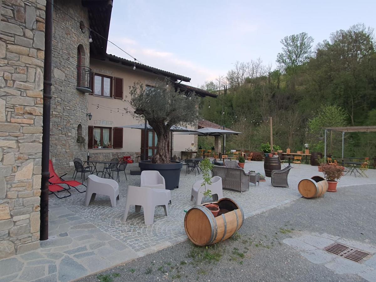 Agriturismo Cascina L'Arche سانتو ستيفانو بيلبو المظهر الخارجي الصورة