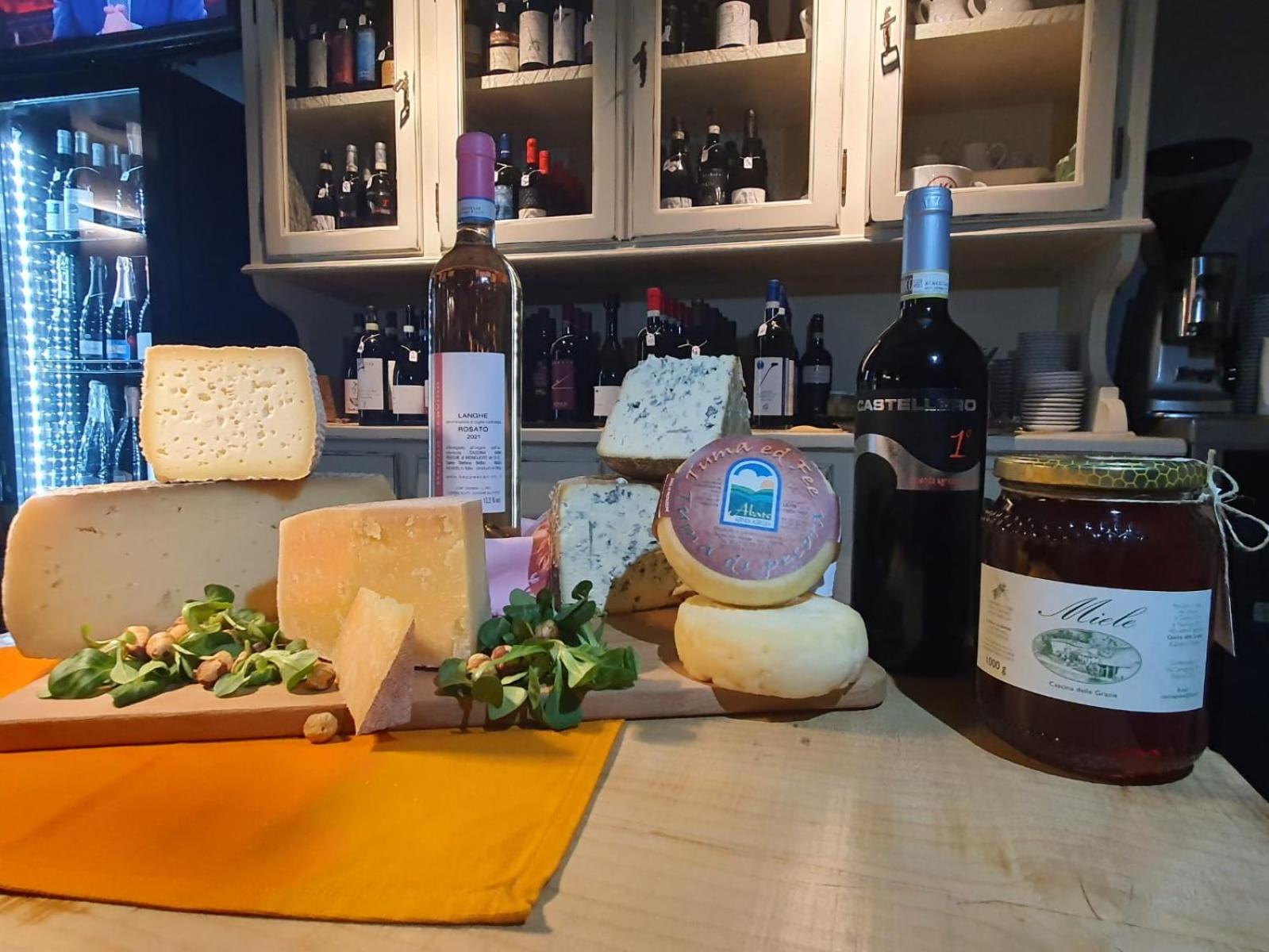 Agriturismo Cascina L'Arche سانتو ستيفانو بيلبو المظهر الخارجي الصورة